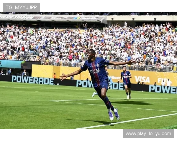 登贝莱与巴黎续约谈判进展积极，年薪或达1800万欧元